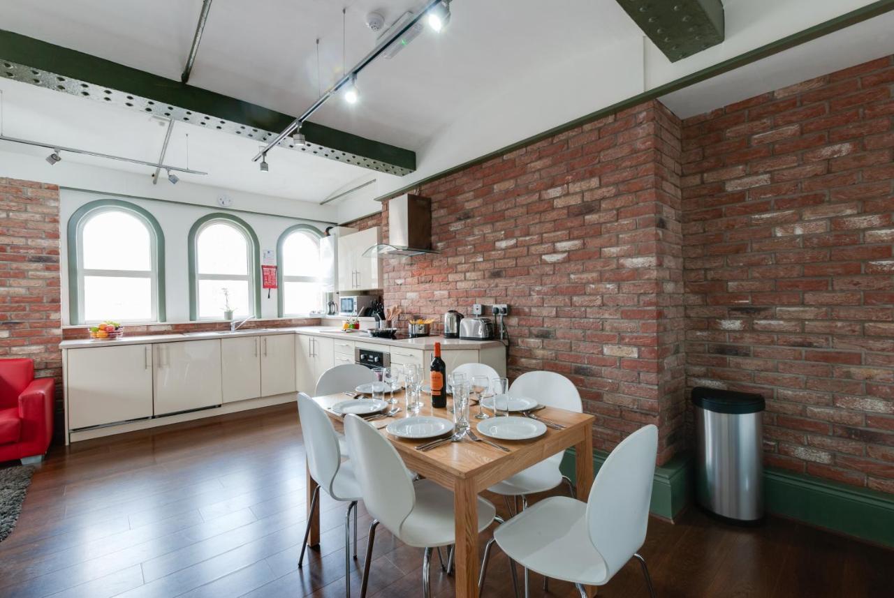 Apartment Base Serviced - Sir Thomas Street