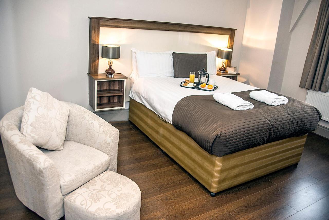 Base Serviced - Sir Thomas Street * Liverpool